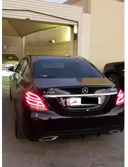استفاده شده Mercedes-Benz Unspecified برای فروش که در دوحه #5484 - 1  image 